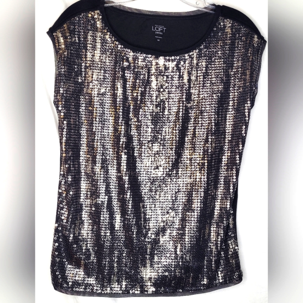 LOFT Short-sleeve Black Sequin Top Med Petite T-shirt